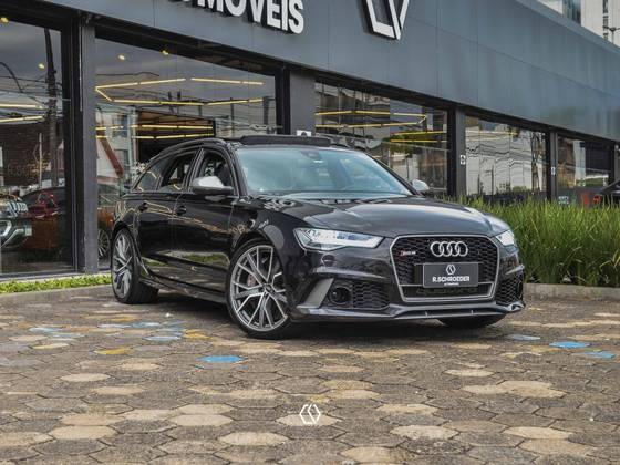 AUDI RS6 2018
