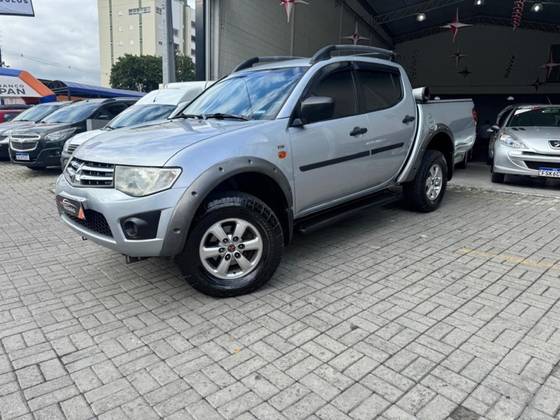 MITSUBISHI L200 TRITON 2015