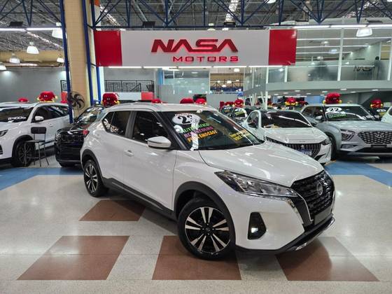 NISSAN KICKS 2023