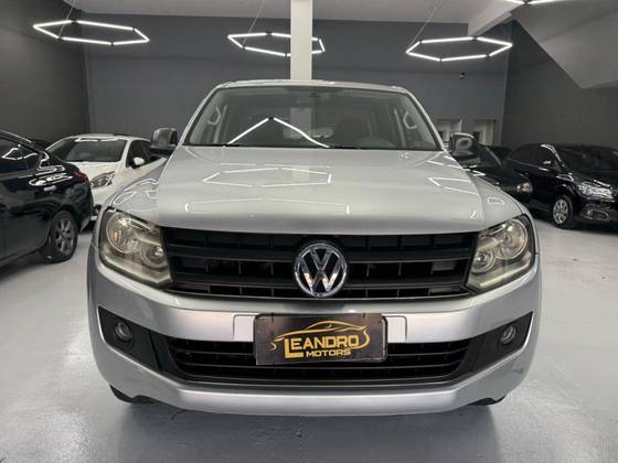 VOLKSWAGEN AMAROK 2013