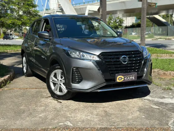 NISSAN KICKS 2022