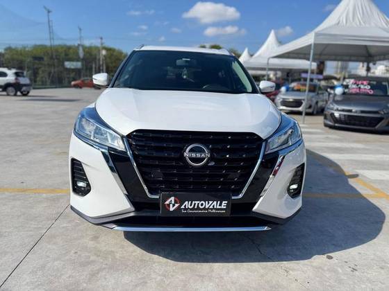 NISSAN KICKS 2024