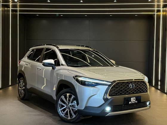 TOYOTA COROLLA CROSS 2024