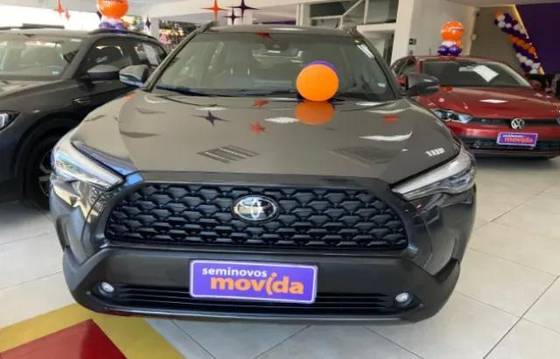 TOYOTA COROLLA CROSS 2024