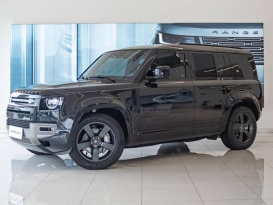 LAND ROVER DEFENDER 2024