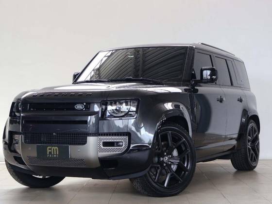 LAND ROVER DEFENDER 2024