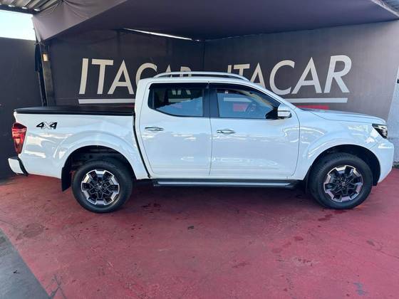 NISSAN FRONTIER 2023