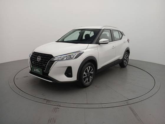 NISSAN KICKS 2024