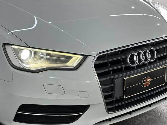 AUDI A3 2015