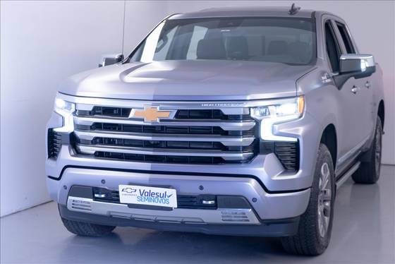 CHEVROLET SILVERADO 2024