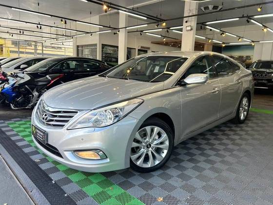 HYUNDAI AZERA 2015