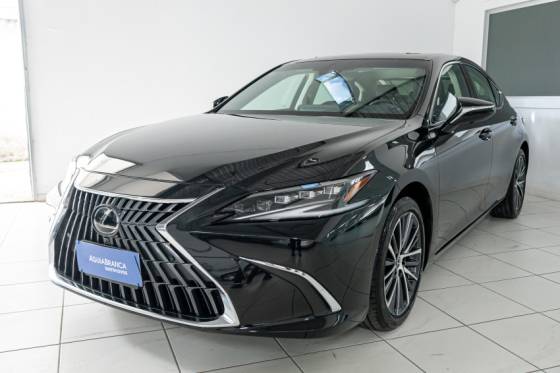 LEXUS ES 300h 2023