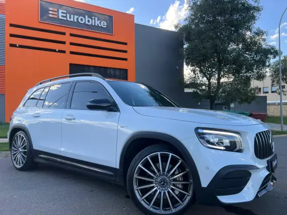 MERCEDES-BENZ GLB 35 AMG 2022