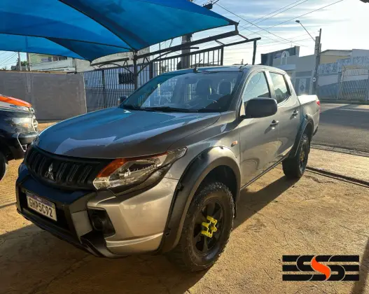 MITSUBISHI L200 TRITON 2022