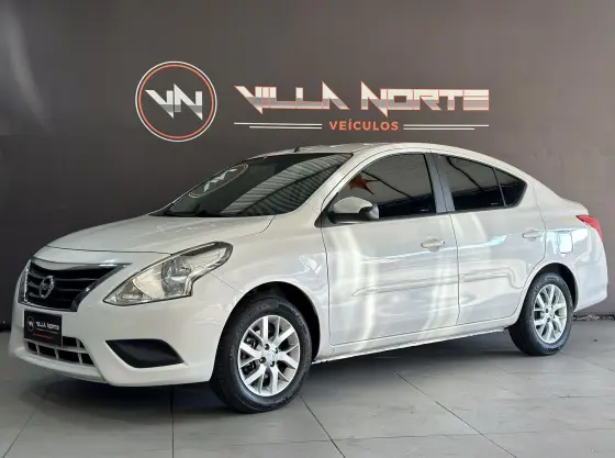 NISSAN VERSA 2020