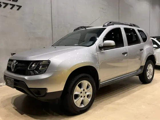 RENAULT DUSTER 2020