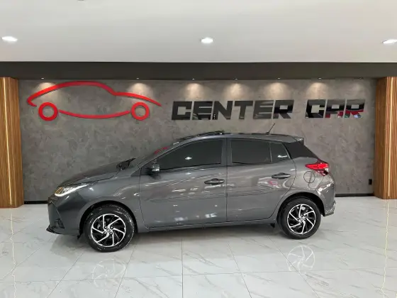 TOYOTA YARIS 2023