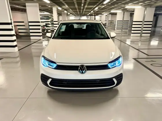 VOLKSWAGEN POLO 2026