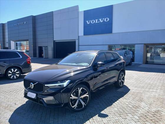 VOLVO XC60 2024