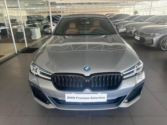 BMW 530e 2023