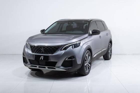 PEUGEOT 5008 2019