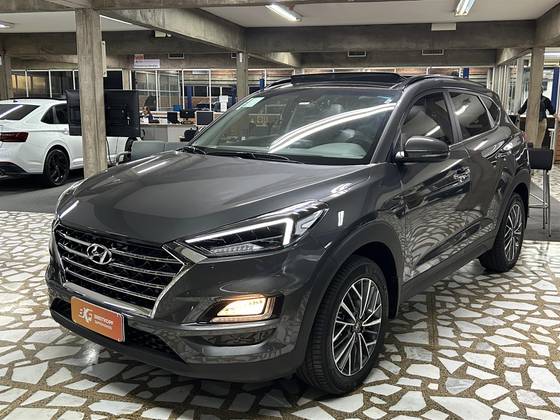 HYUNDAI TUCSON 2025