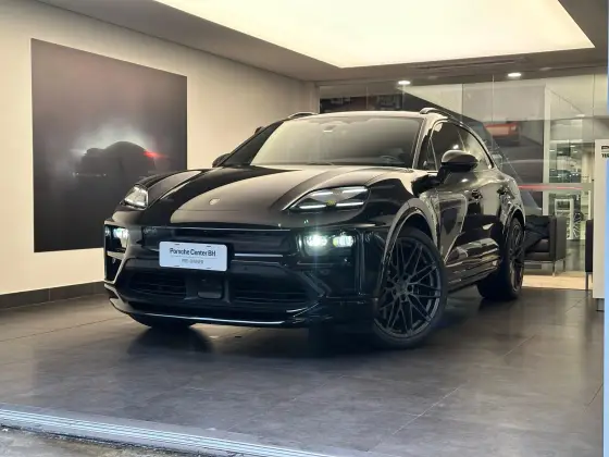 PORSCHE MACAN 2024