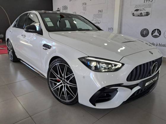 MERCEDES-BENZ C 63 AMG 2024