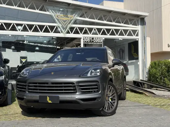PORSCHE CAYENNE 2021