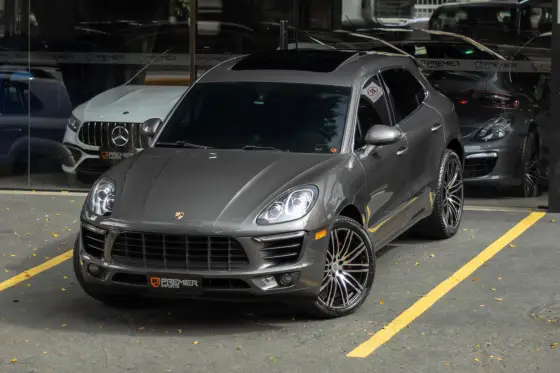 PORSCHE MACAN 2015