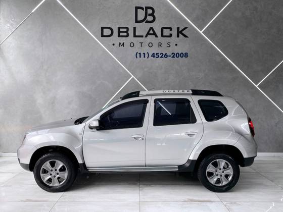 RENAULT DUSTER 2017