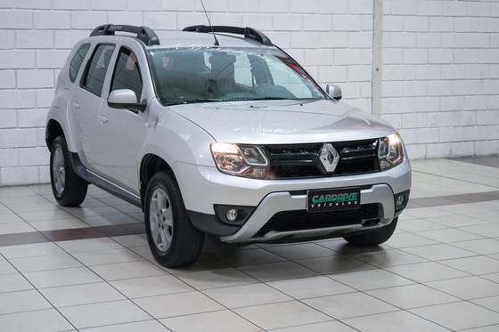 RENAULT DUSTER 2020