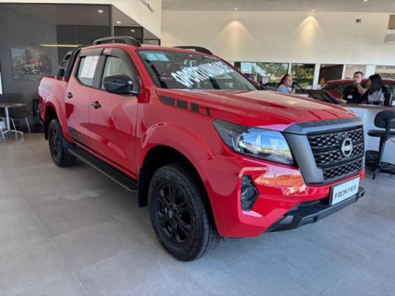 NISSAN FRONTIER 2024