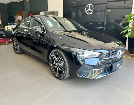 MERCEDES-BENZ CLA 200 2025