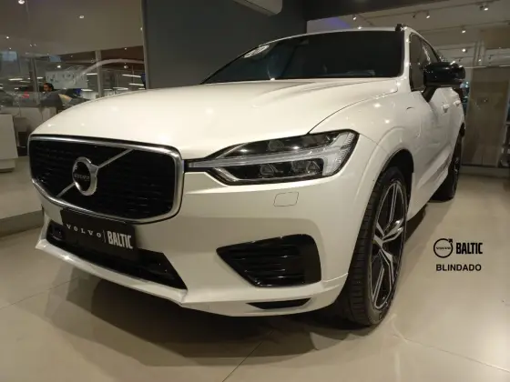 VOLVO XC60 2020