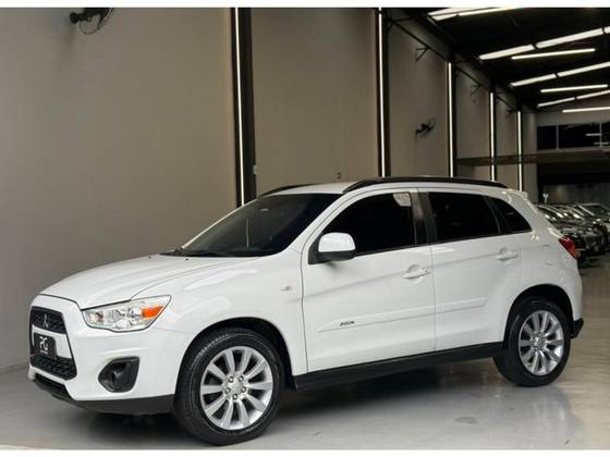 MITSUBISHI ASX 2014