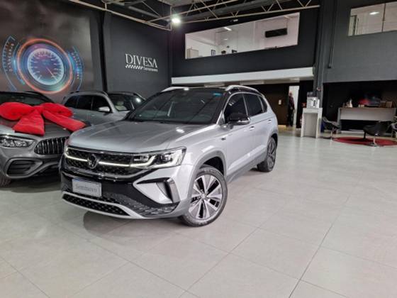 VOLKSWAGEN TAOS 2023