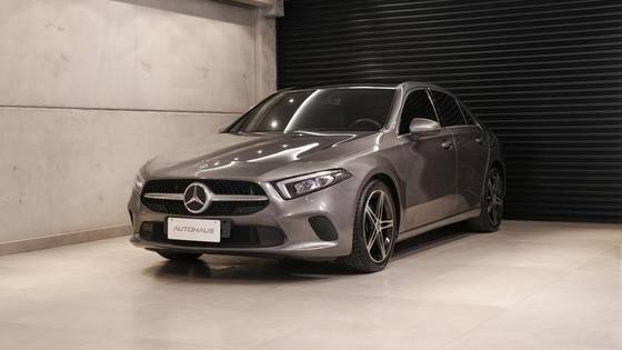 MERCEDES-BENZ A 200 2020