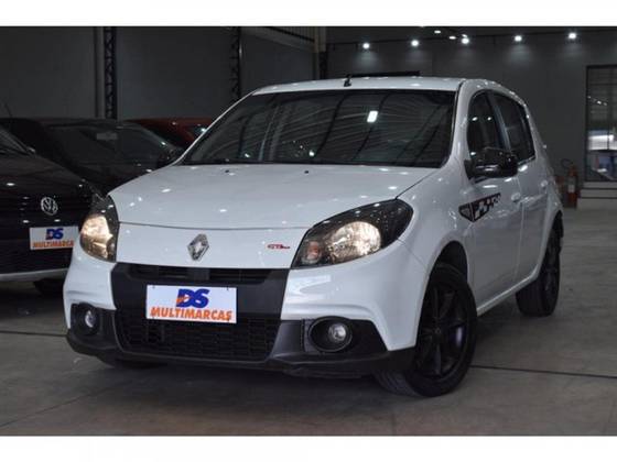 RENAULT SANDERO 2013