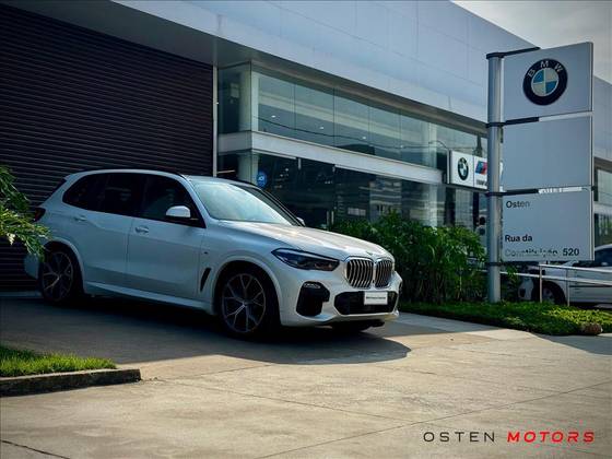 BMW X5 2021