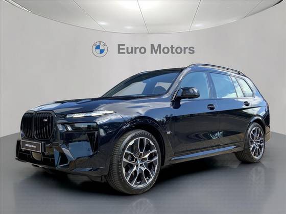 BMW X7 2025