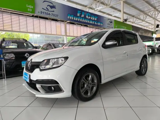 RENAULT SANDERO 2017