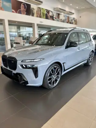 BMW X7 2025