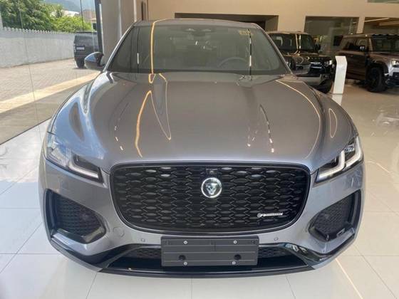 JAGUAR F-PACE 2025
