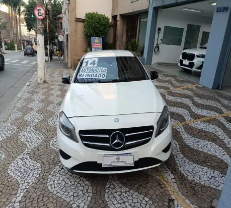 MERCEDES-BENZ CLASSE A 2014