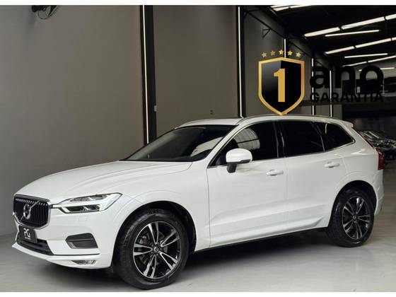 VOLVO XC60 2020