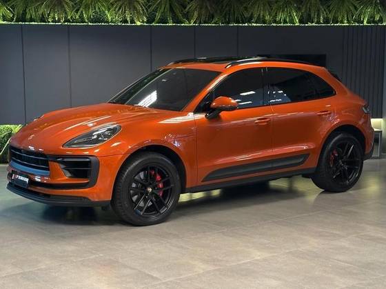 PORSCHE MACAN 2024