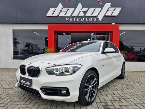 BMW 120i 2019