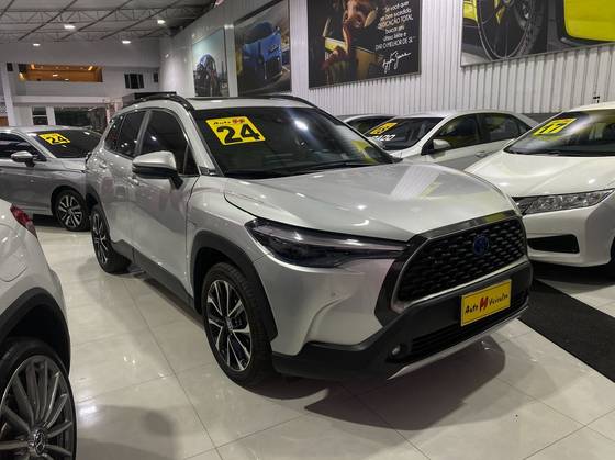 TOYOTA COROLLA CROSS 2024