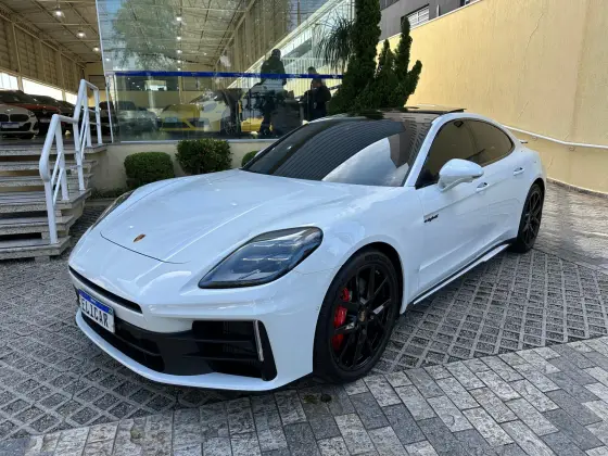 PORSCHE PANAMERA 2025